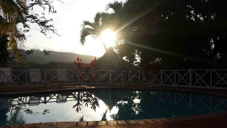 Hotel Rio Vista Resort