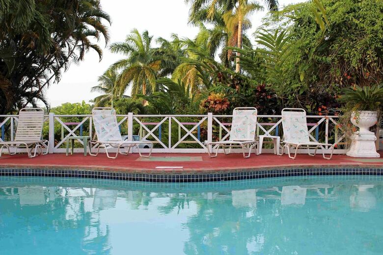 Hotel Rio Vista Resort