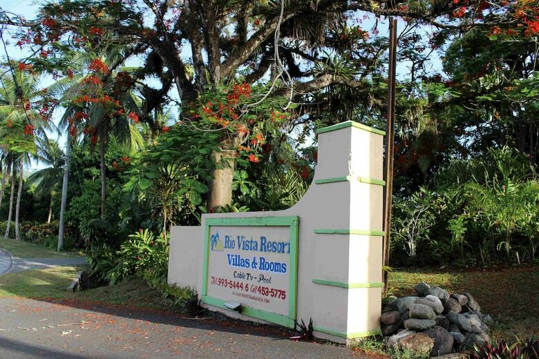 Hotel Rio Vista Resort