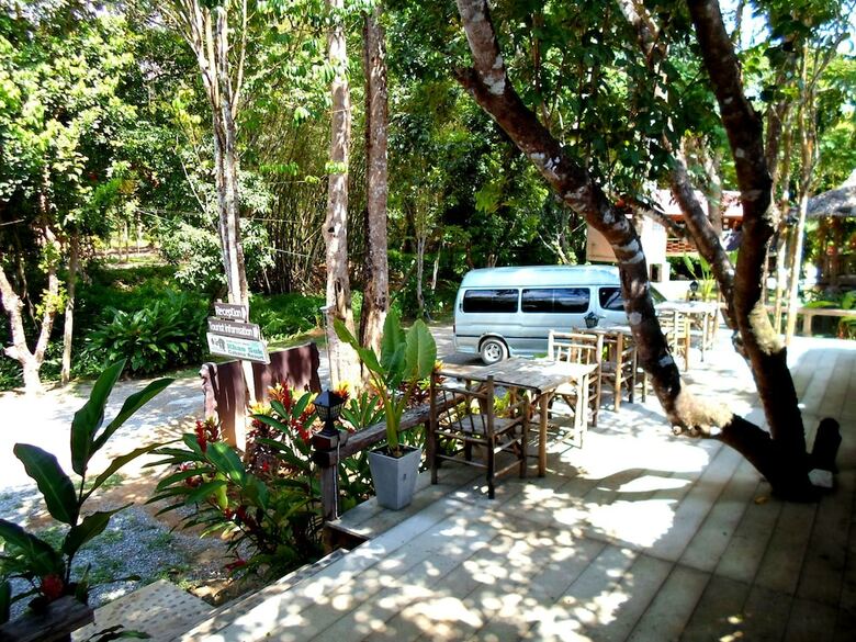 Hotel Khao Sok Cabana Resort