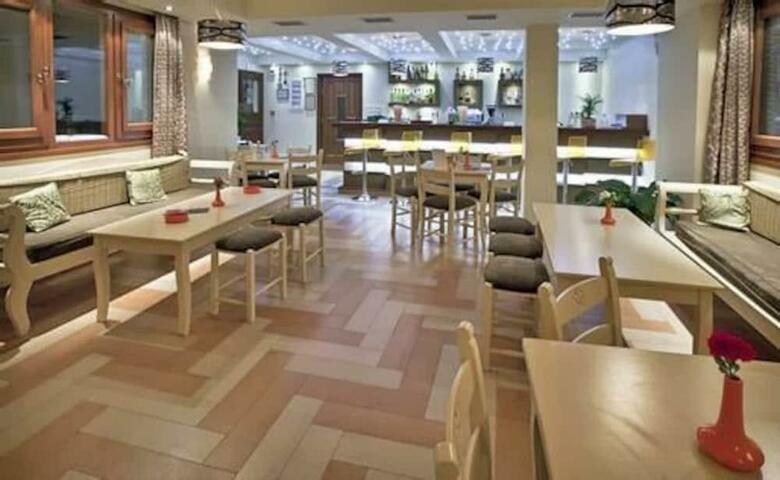 Hermes Hotel