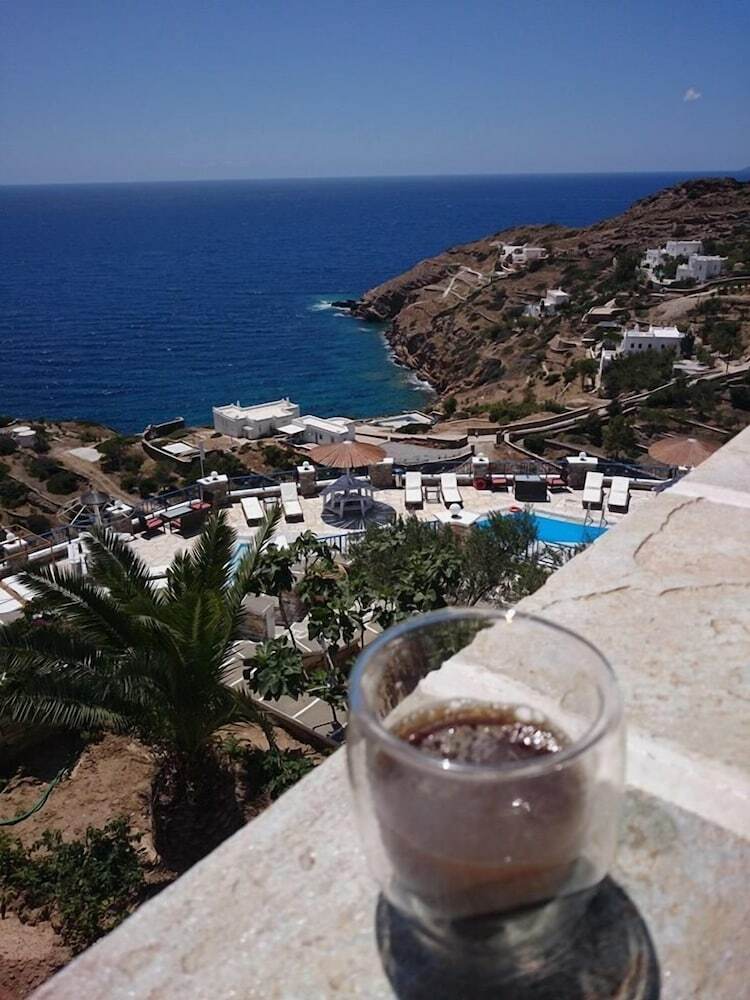 Hermes Hotel