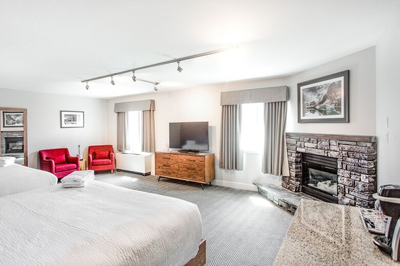 Hotel Basecamp Lodge