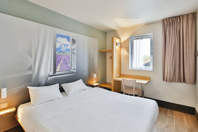 Hotel B&B H�tel Montelimar Nord