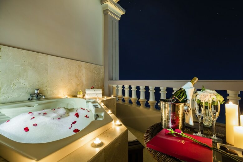 Sunrise Nha Trang Beach Hotel & Spa