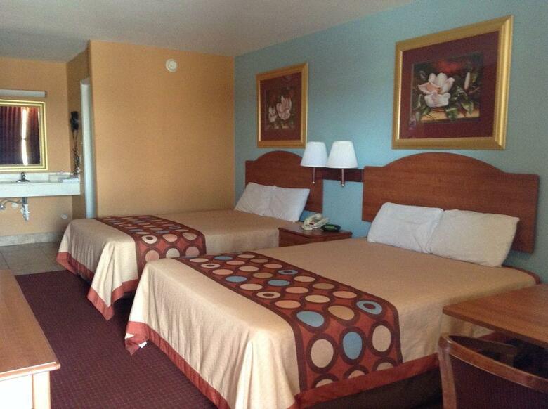 Hotel Laredo Executive Inn