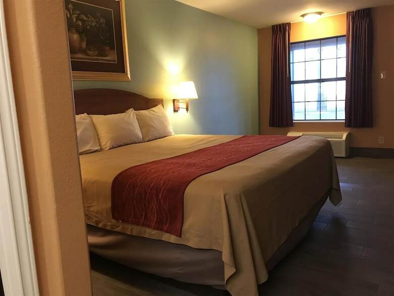 Hotel Laredo Executive Inn