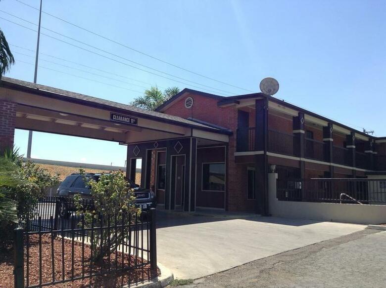 Hotel Laredo Executive Inn