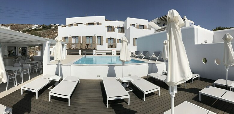 Aparthotel Lithos By Spyros & Flora