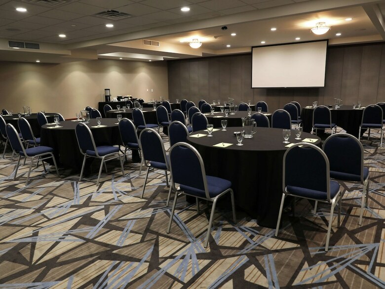 Hotel Doubletree By Hilton Omaha Southwest