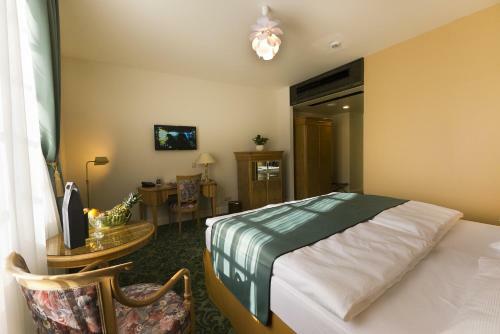 Grandhotel Ambassador - N�rodn� D?m