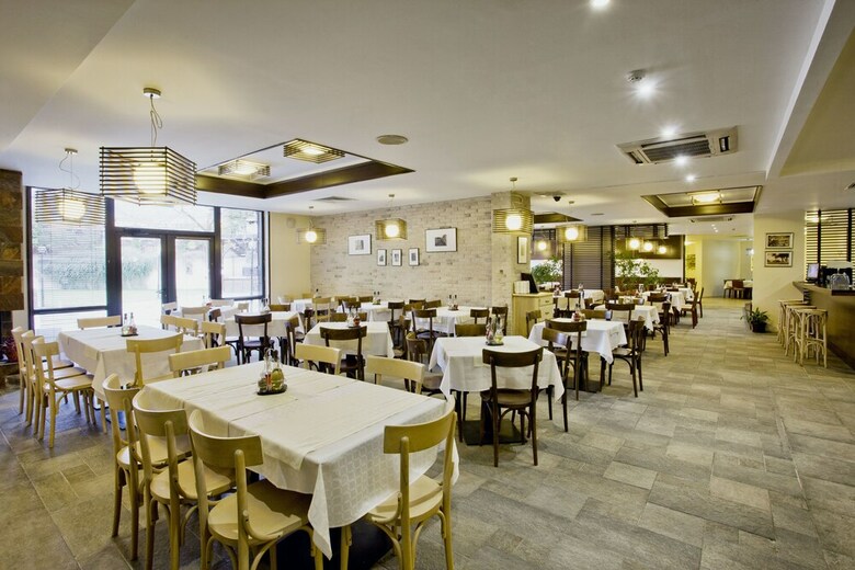 Casa Karina Hotel