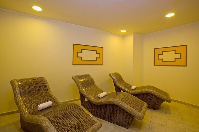 Casa Karina Hotel