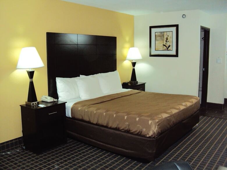 Hotel Quality Inn Carbondale University Area