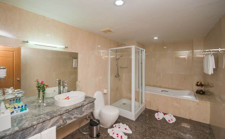 Sky Star Hotel