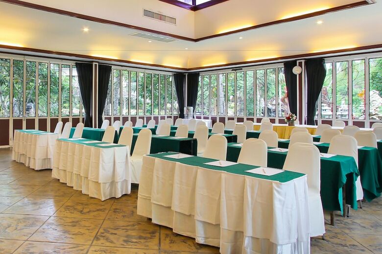 Hotel Nana Resort Kaengkrachan
