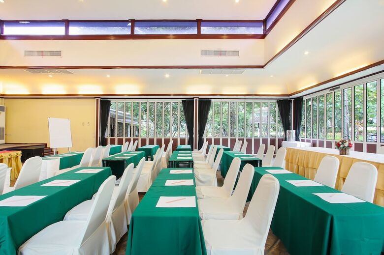 Hotel Nana Resort Kaengkrachan