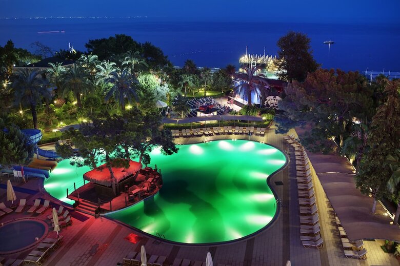Catamaran Resort Hotel - All Inclusive