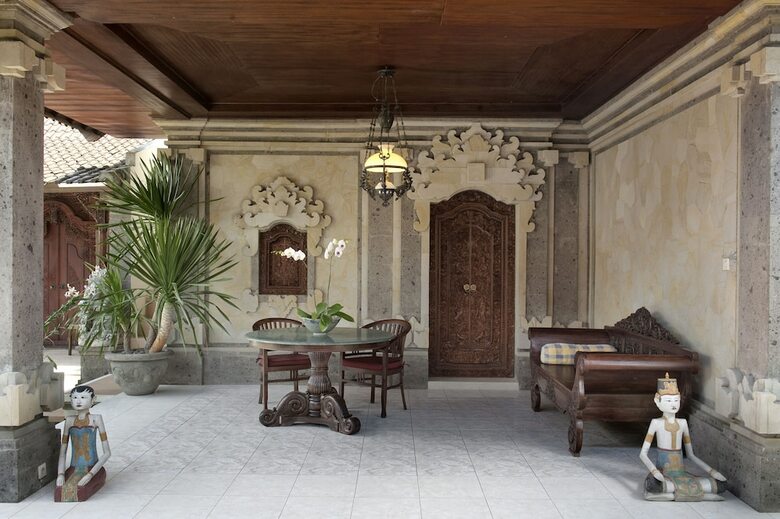 Hotel Teja Homestay