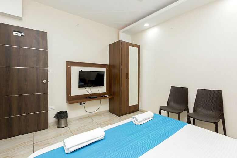 Hotel Sunday Inn