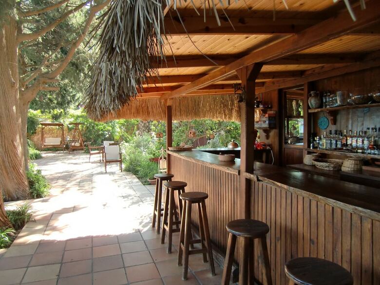 Happy Caretta Hotel