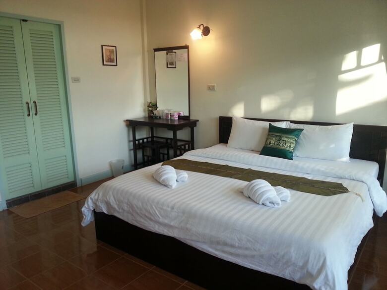 Hotel Bamboo House Kanchanaburi