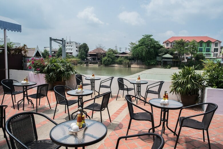 Ayothaya Riverside Hotel Ayutthaya