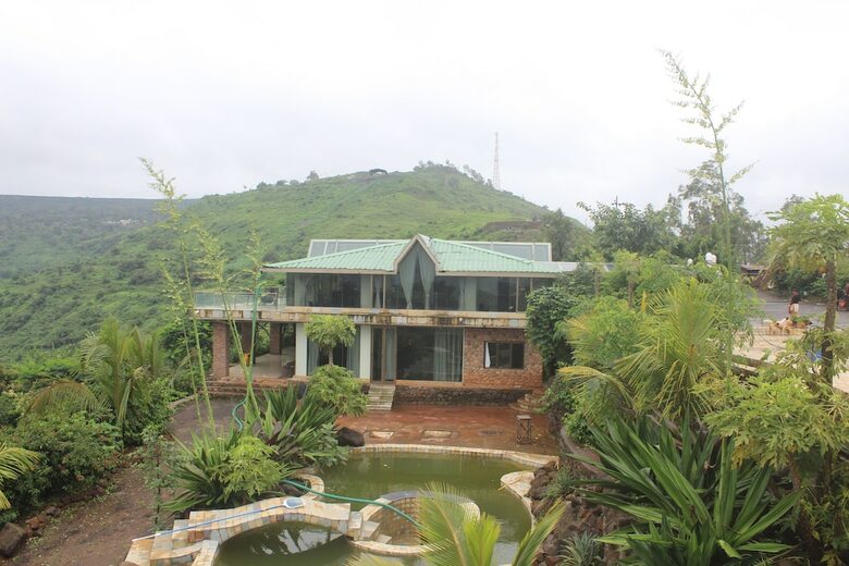 Ravine Hotel