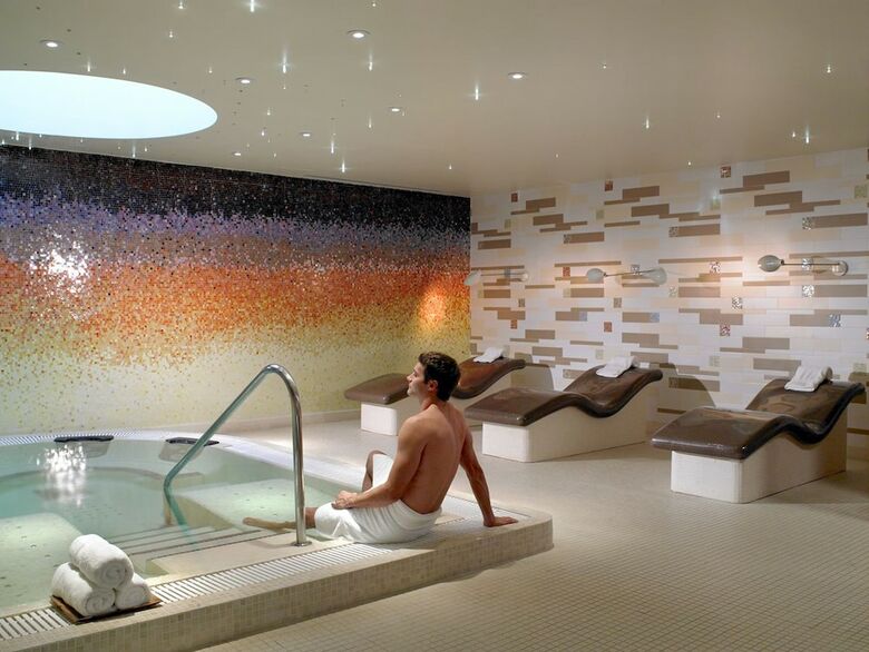 Hotel Carillon Miami Wellness Resort