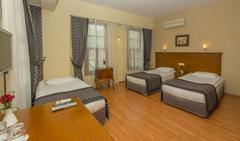 Argos Hotel