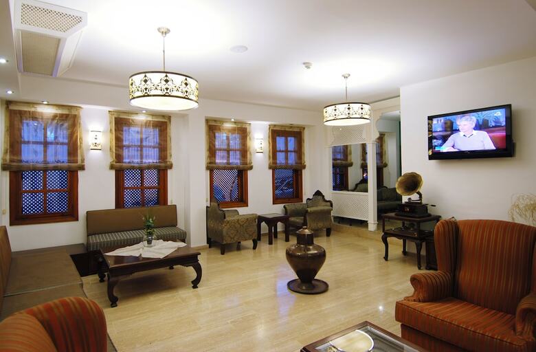 Argos Hotel