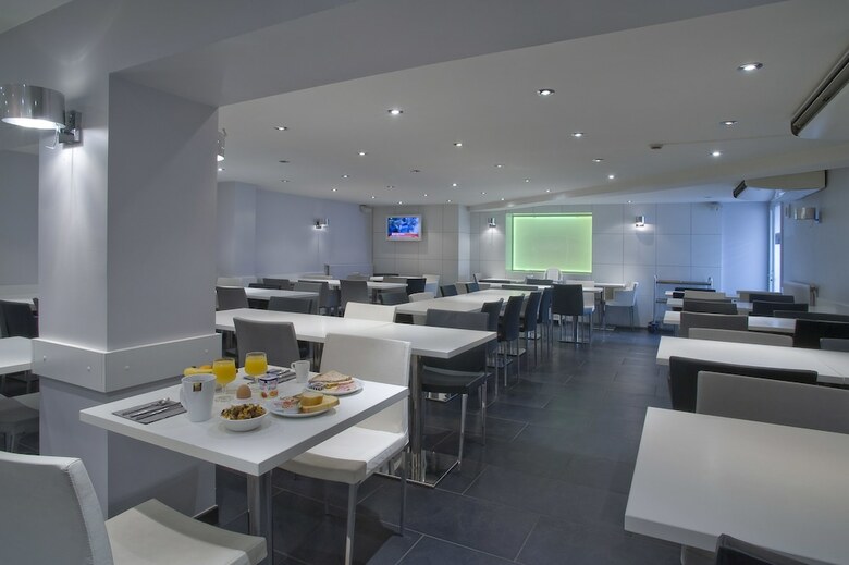 Hotel Kyriad Dijon - Gare