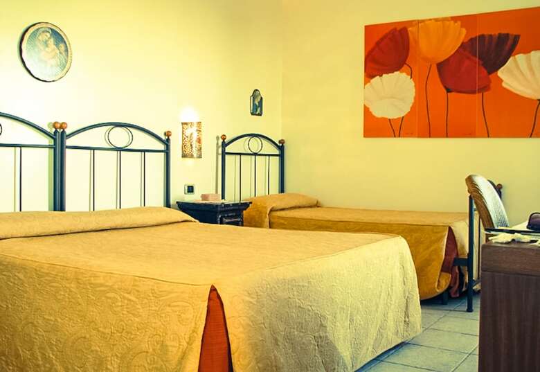 Hotel Il Faro Della Guitgia