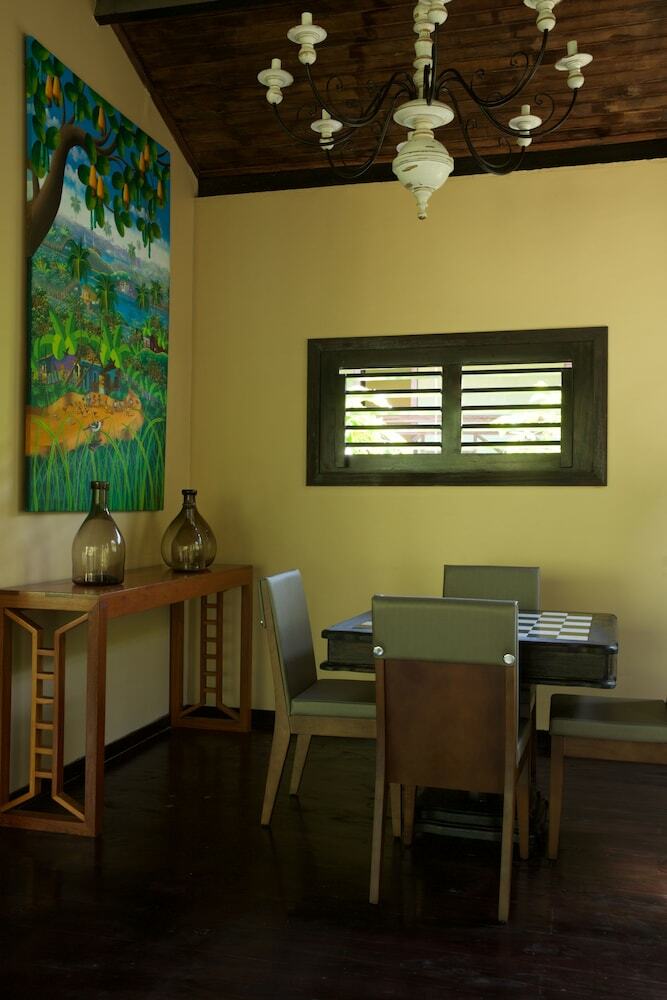 Lara Hotel