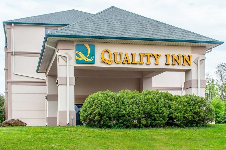 Hotel Quality Inn Hackettstown - Long Valley