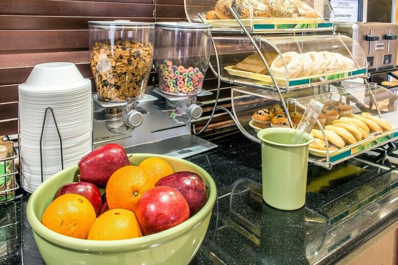 Hotel Quality Inn Hackettstown - Long Valley