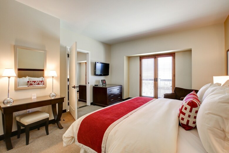 Hotel Fantasy Springs Resort Casino