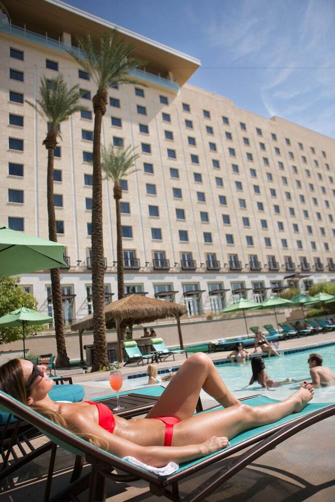 Hotel Fantasy Springs Resort Casino