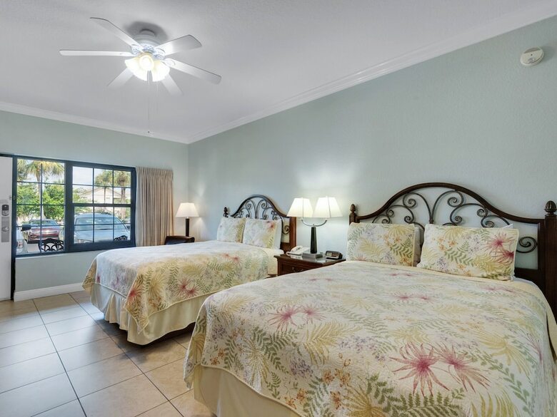 Hotel Beachside Inn