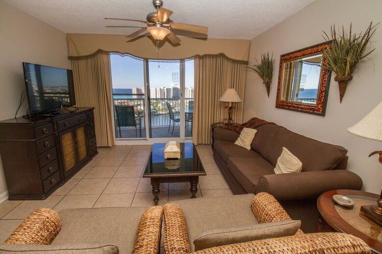 The Terrace At Pelican Beach