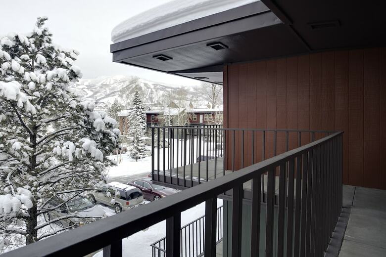 Legacy Vacation Resorts - Steamboat Suites
