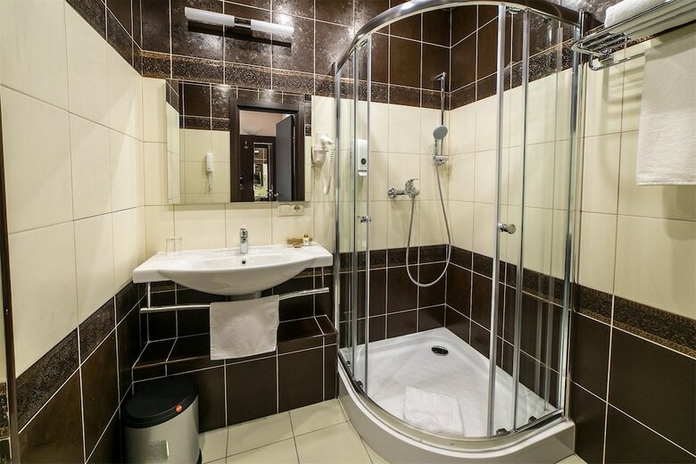 Hotel Salut