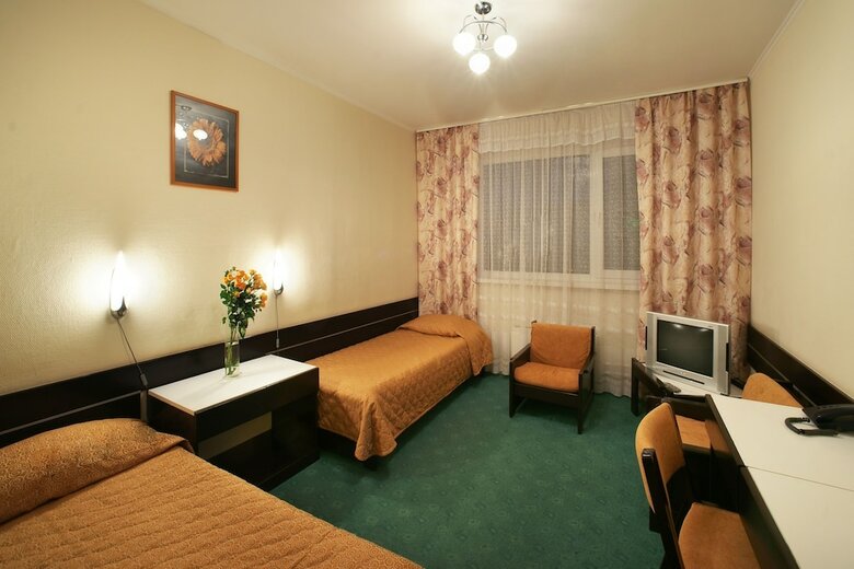 Hotel Salut