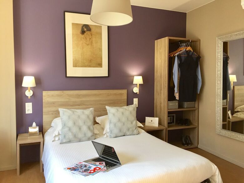 Hotel Le Petit Castel