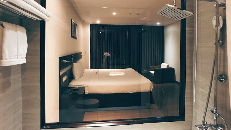 Sea Garden Hotel