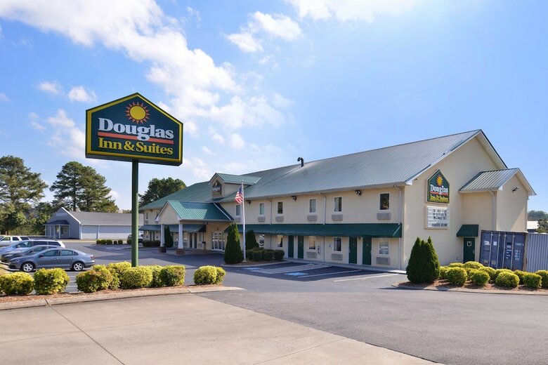 Motel Douglas Inn And Suites