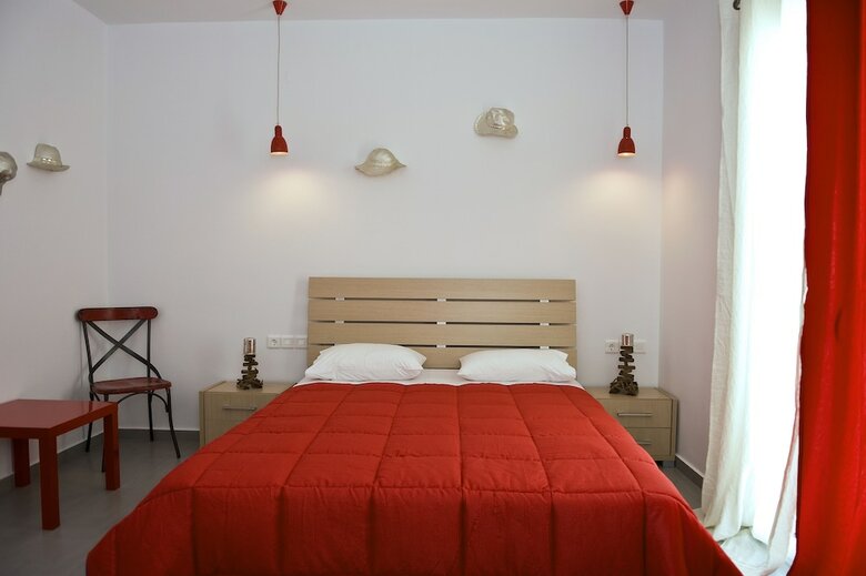 Apartamentos Tsakanos Home