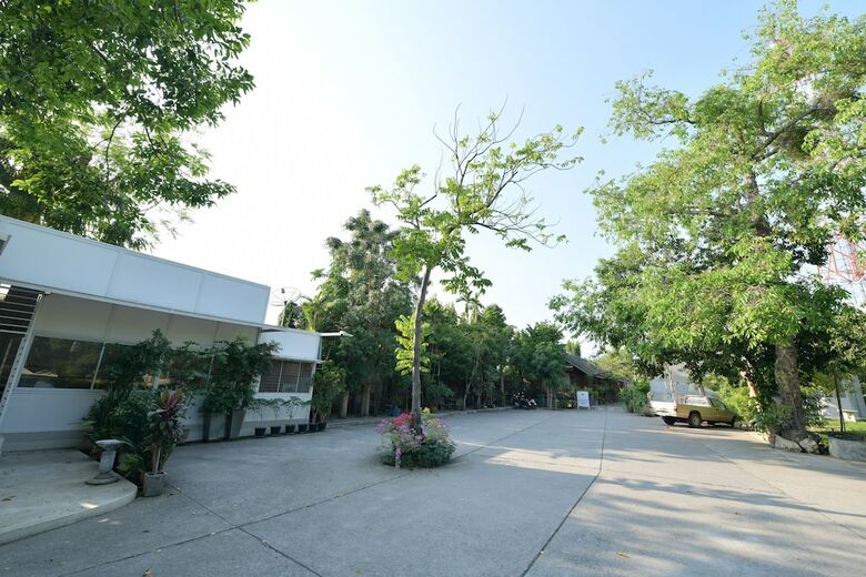 Hotel Oyo 595 Mac Garden Resort