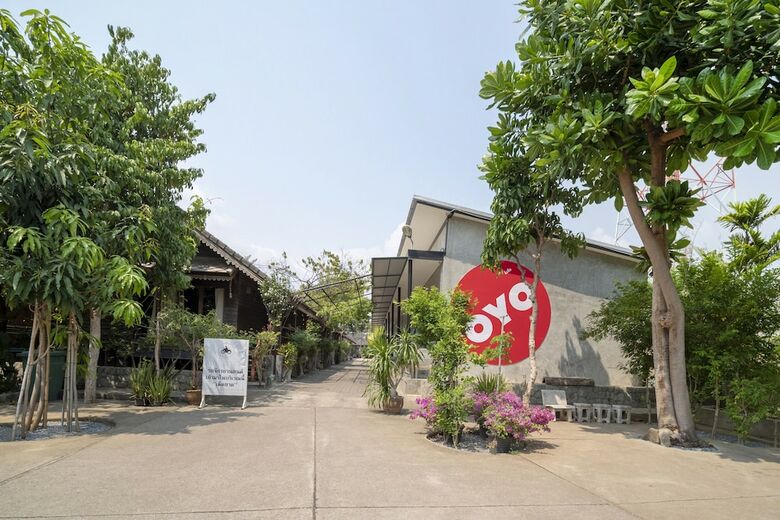 Hotel Oyo 595 Mac Garden Resort