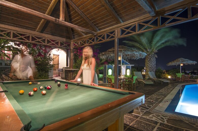 Hotel Holiday Beach Resort